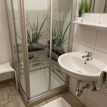 Haus Bodenwinkler Bed and Breakfast