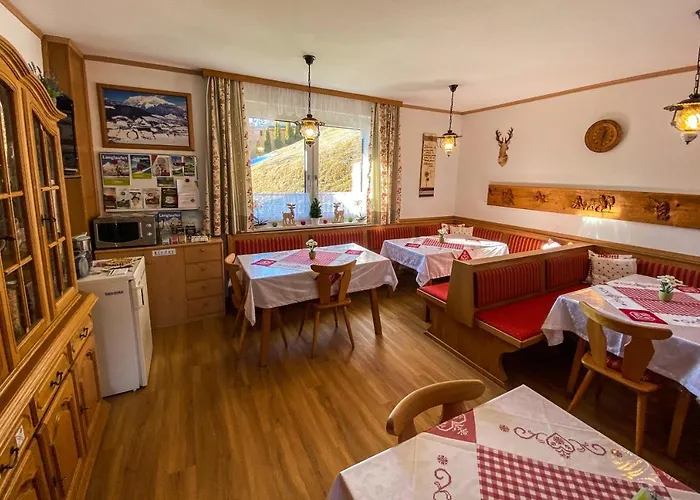 Bed & Breakfast Haus Bodenwinkler 3*