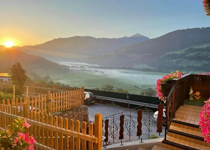 Haus Bodenwinkler Bed & Breakfast